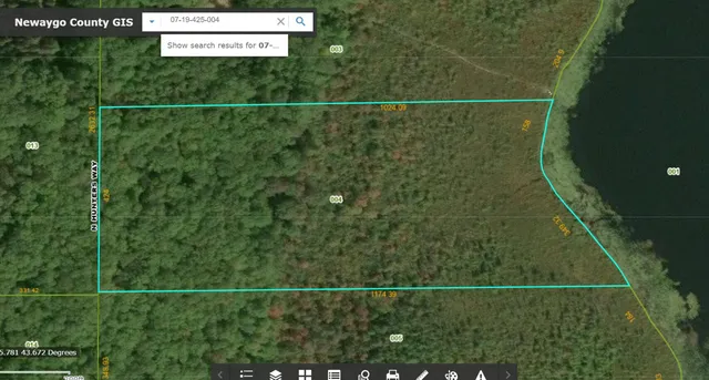 $84,900 | V/l North Hunters Way, White Cloud, MI 49349