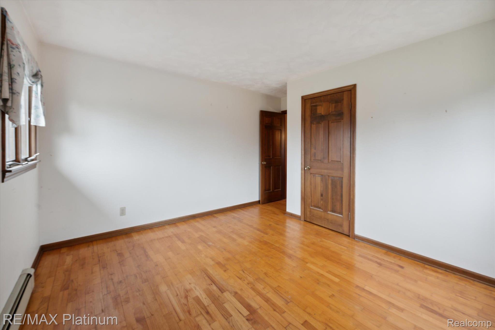 2783 South Ruess Road Owosso, MI 48867 - Photo 18 of 34 Bedroom #3