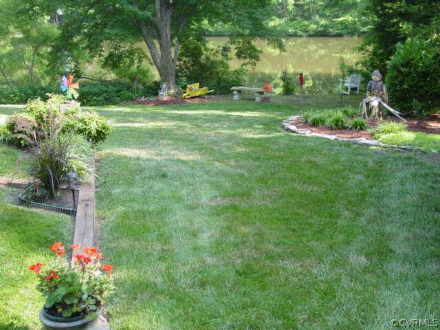 1803 Countrytown Road Powhatan, VA 23139 - Photo 2 of 10 Other - front
