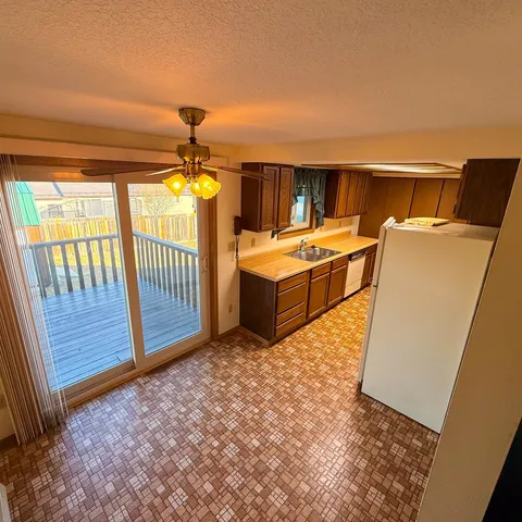 $275,000 | 1126 7th W Avenue, Kemmerer, WY 83101