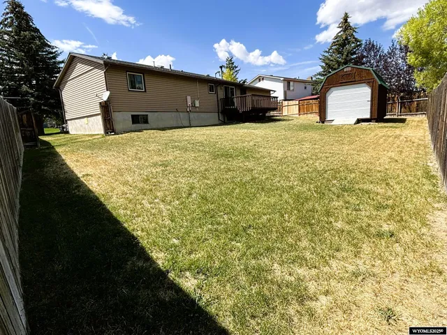 $280,000 | 1126 7th W Avenue, Kemmerer, WY 83101