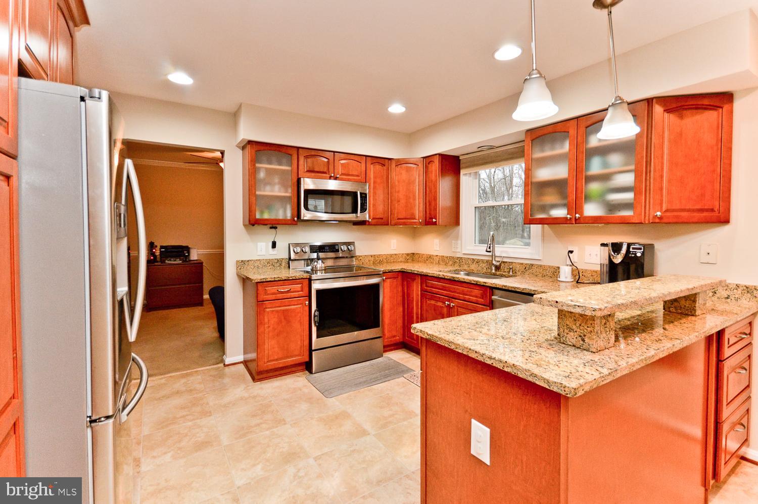 3512 Sunflower Place Bowie, MD 20721 - Photo 15 of 51