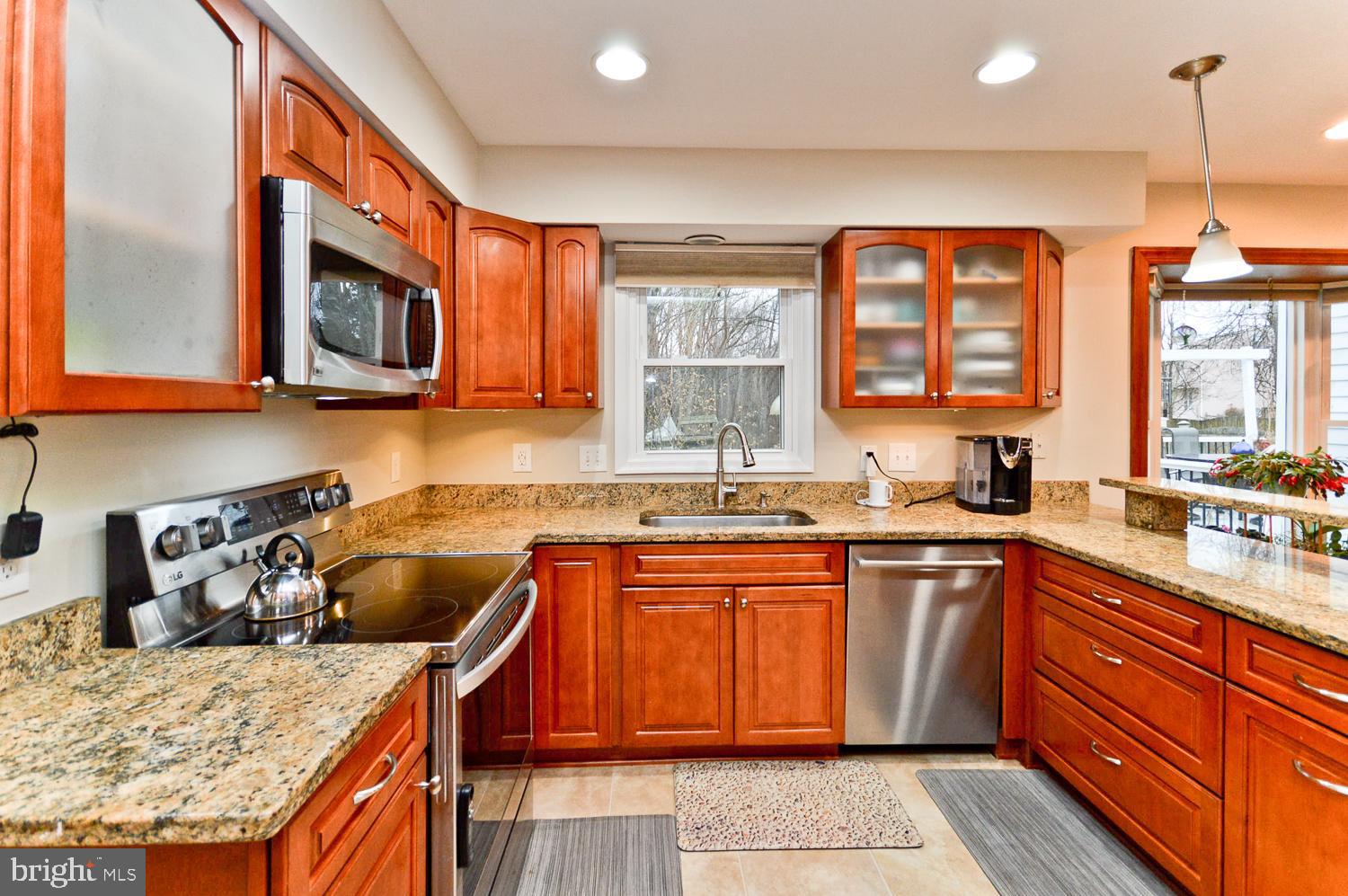 3512 Sunflower Place Bowie, MD 20721 - Photo 16 of 51