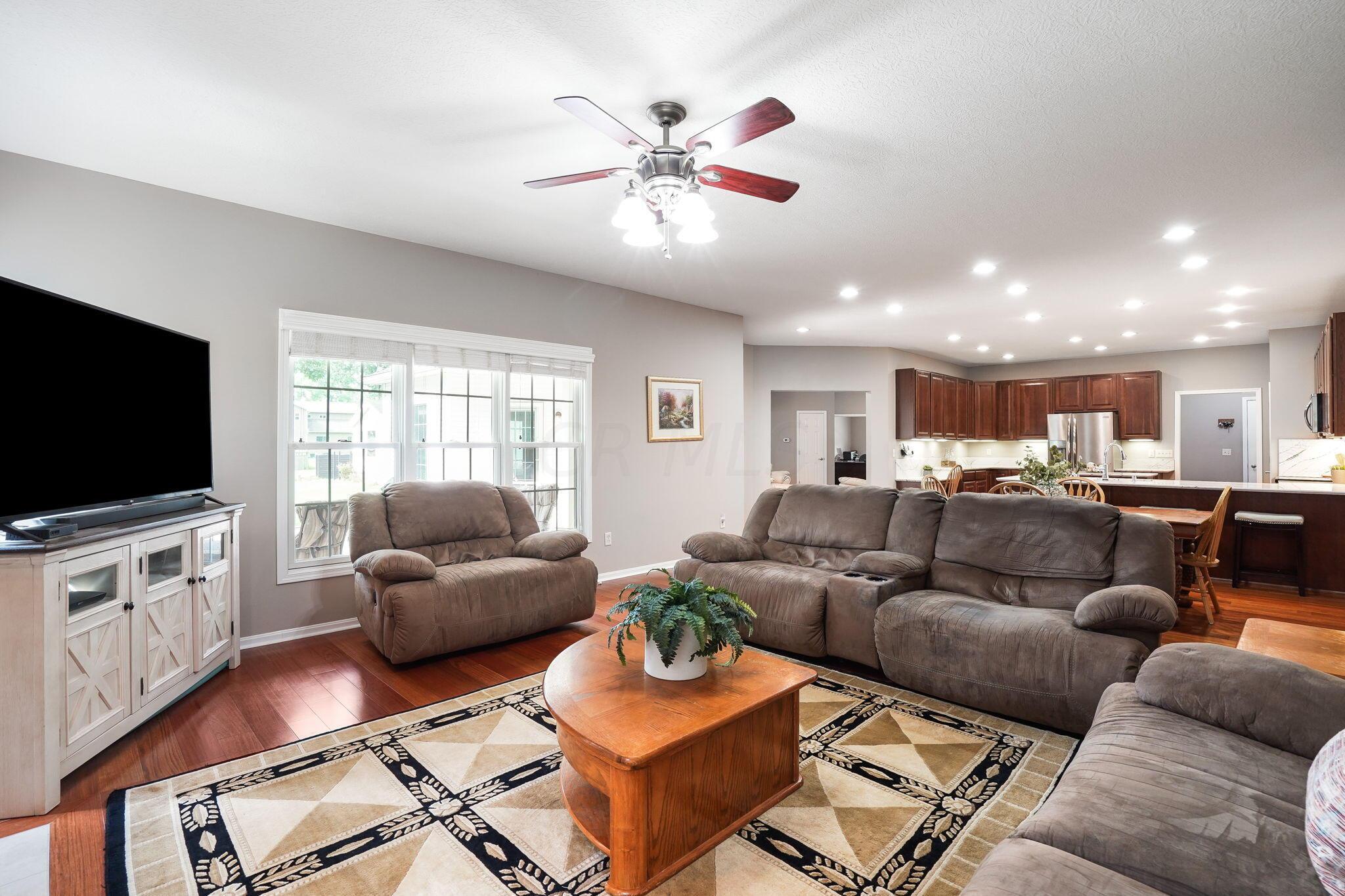 3255 Liberty Road Delaware, OH 43015 - Photo 14 of 69 Family Room