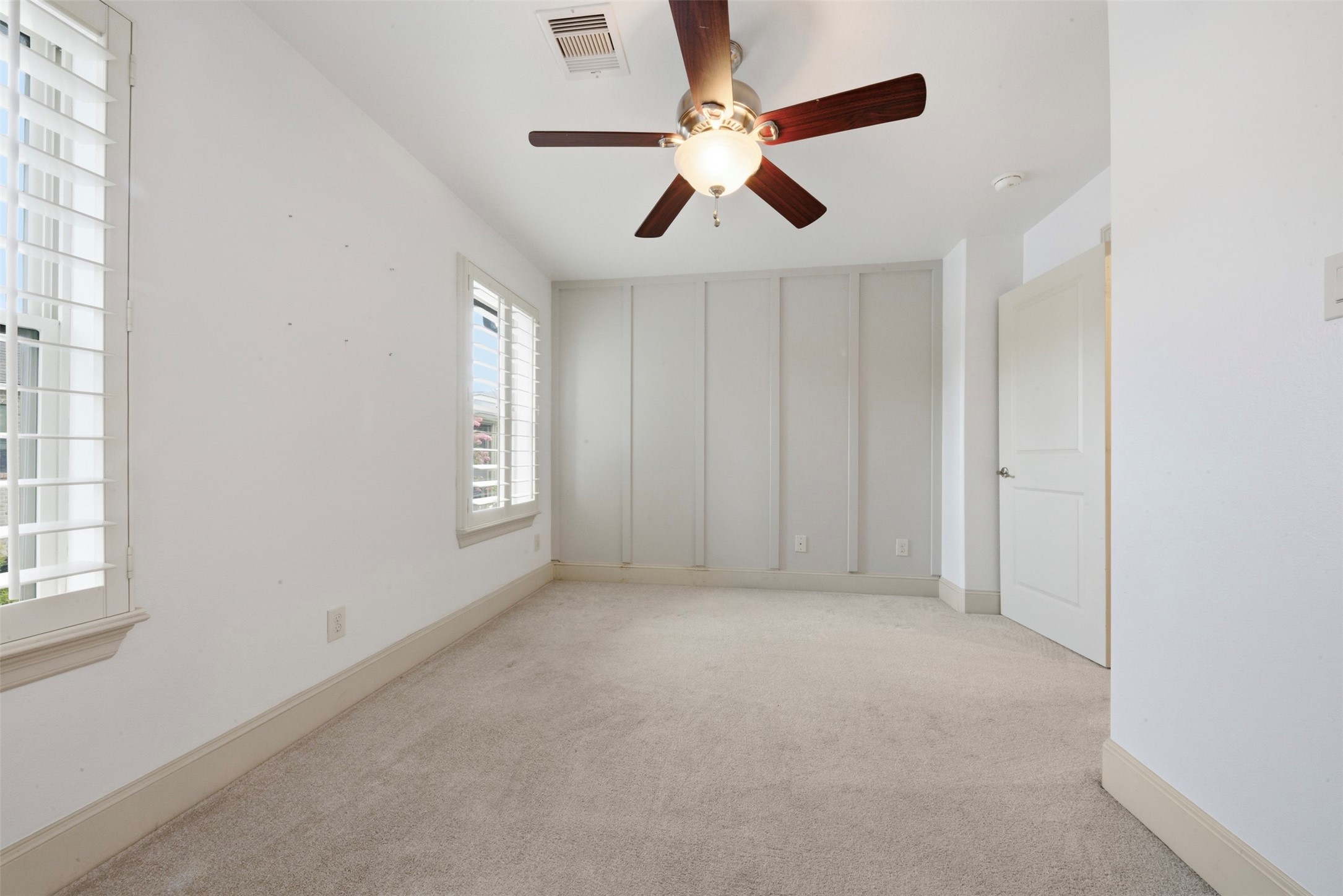 5929 Kansas Street Houston, TX 77007 - Photo 17 of 30 Bedroom #2