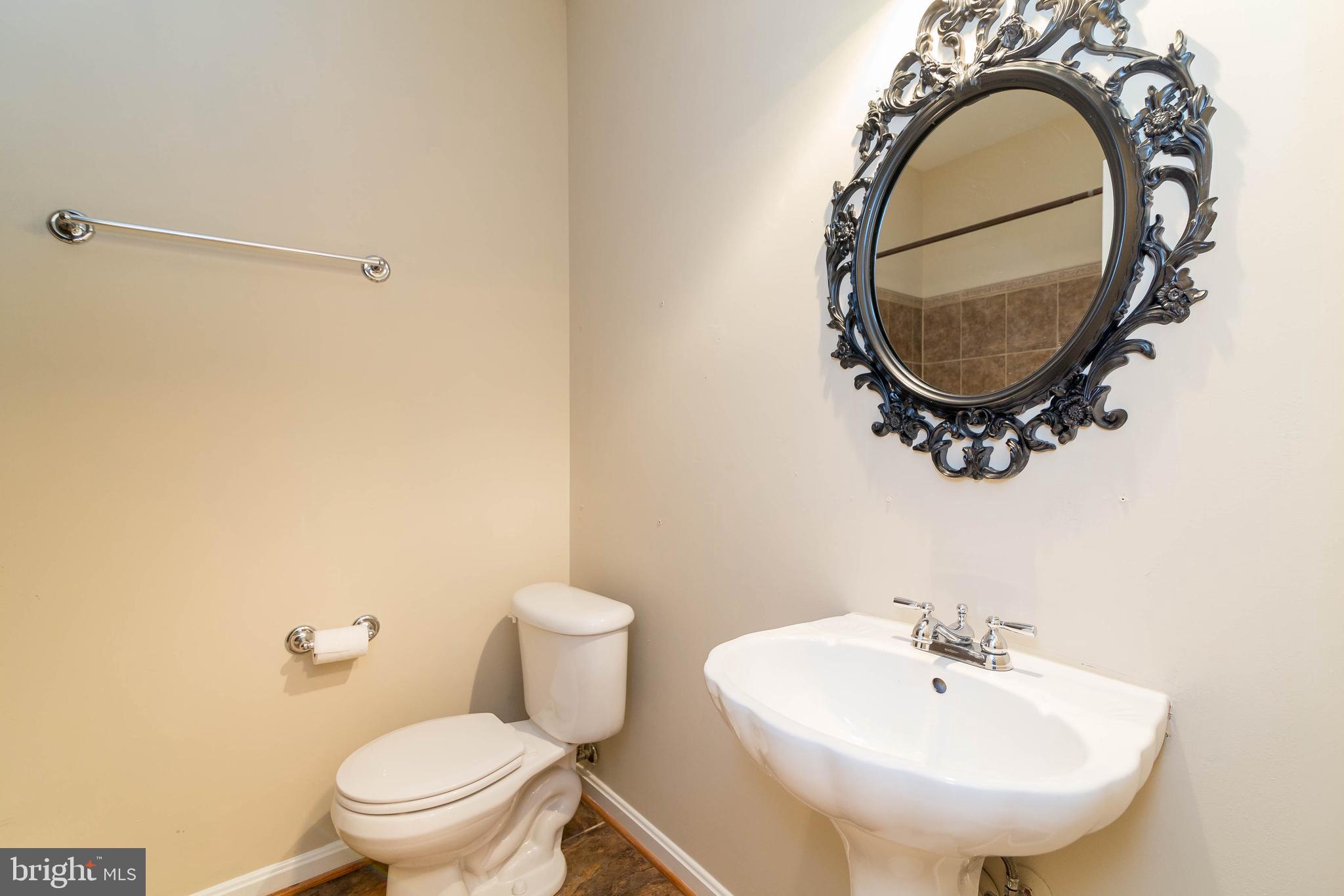 17608 Overlook Road Dumfries, VA 22026 - Photo 39 of 52 Lower full bath