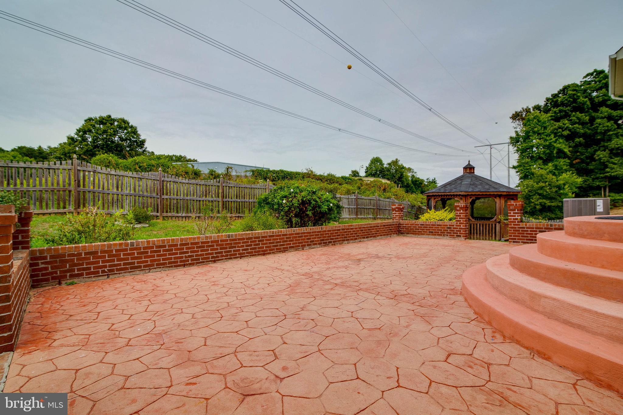 17608 Overlook Road Dumfries, VA 22026 - Photo 41 of 52 Extensive hardscape