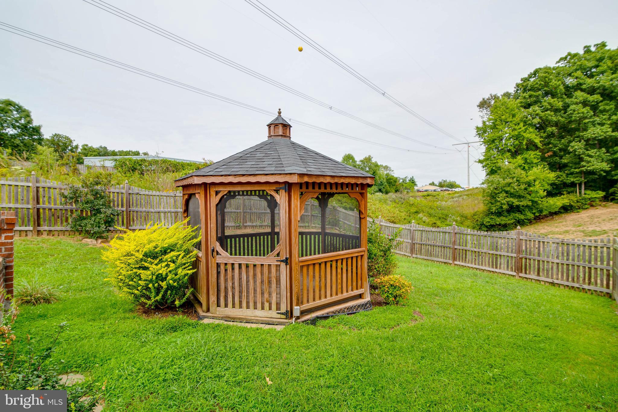 17608 Overlook Road Dumfries, VA 22026 - Photo 44 of 52 How fun is this! Exscape for a quiet moment