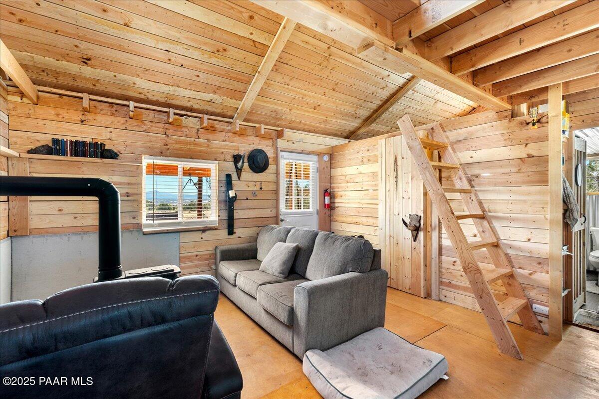 12 C Dozer Avenue Ash Fork, AZ 86320 - Photo 6 of 23 06-Living Room, Bedroom & Loft