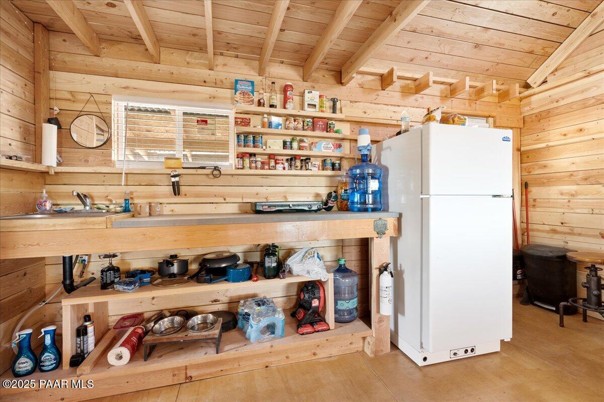 12 C Dozer Avenue Ash Fork, AZ 86320 - Photo 7 of 23 07-Kitchen