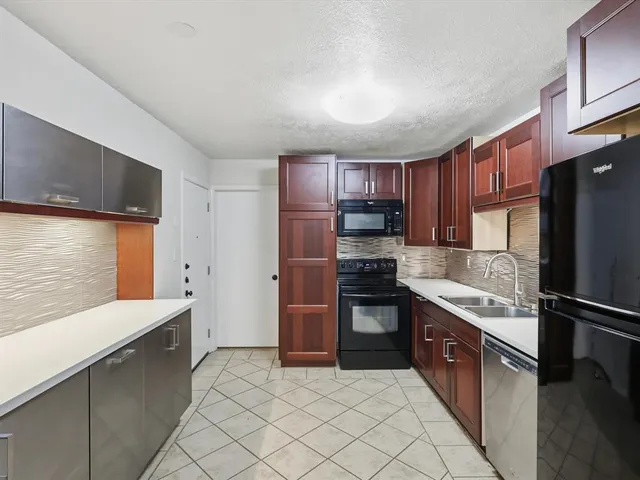 $325,000 | 1202 Cherrywood Court, Allen, TX 75002