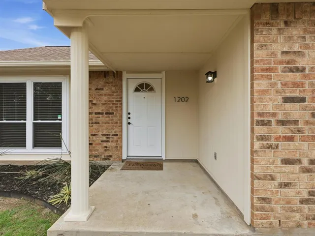 $325,000 | 1202 Cherrywood Court, Allen, TX 75002