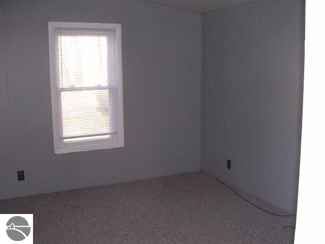 1719-27 Nichols Road Beulah, MI 49617 - Photo 13 of 15 1692524-12.JPG