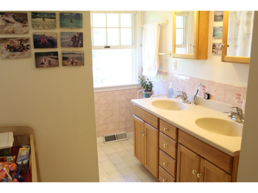 196 Whitford Road Addison, VT 05491 - Photo 12 of 40