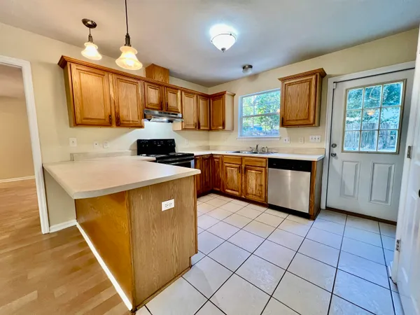 $259,900 | 604 West 6th Avenue, Tallahassee, FL 32303