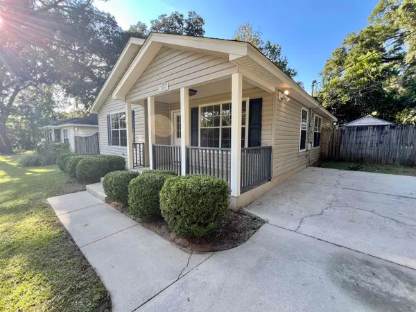 $259,900 | 604 West 6th Avenue, Tallahassee, FL 32303
