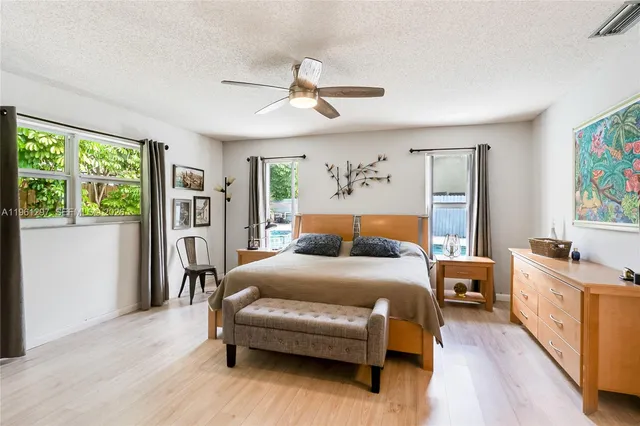 $1,387,000 | 1925 Northeast 214th Terrace, Miami, FL 33179