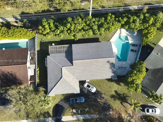 $1,387,000 | 1925 Northeast 214th Terrace, Miami, FL 33179