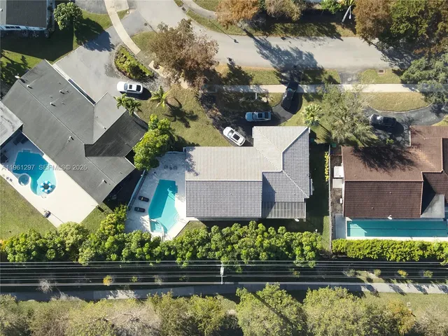 $1,387,000 | 1925 Northeast 214th Terrace, Miami, FL 33179