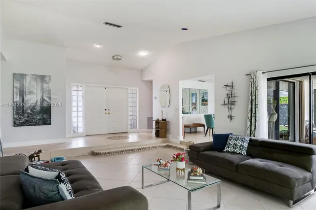 $1,387,000 | 1925 Northeast 214th Terrace, Miami, FL 33179