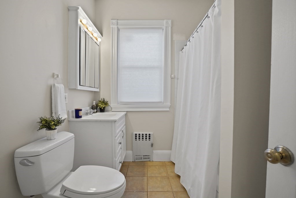 24 Boston Street, Unit 2 Somerville, MA 02143 - Photo 11 of 12