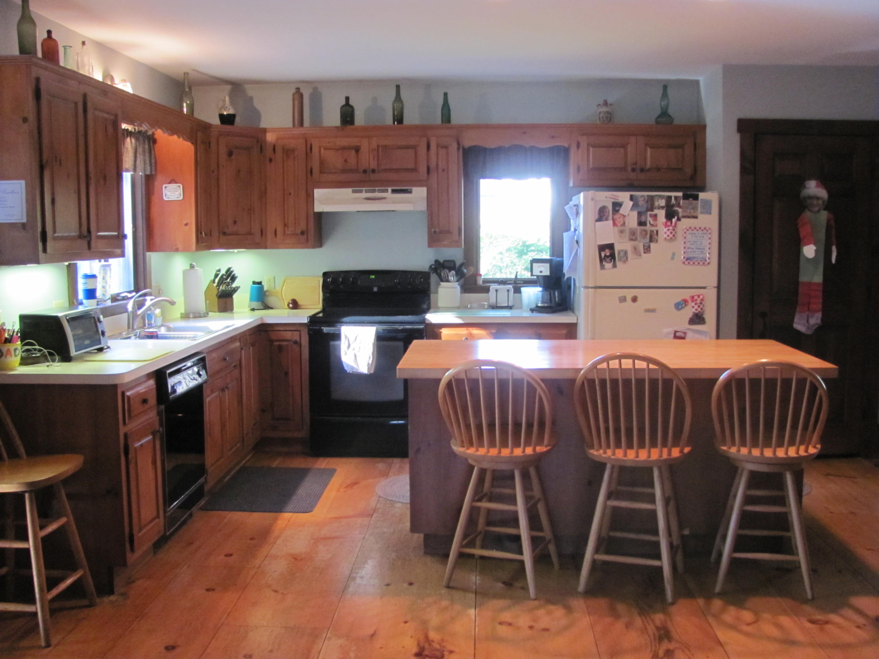 163 Cross Street Chatham, MA 02633 - Photo 4 of 26 IMG_1813