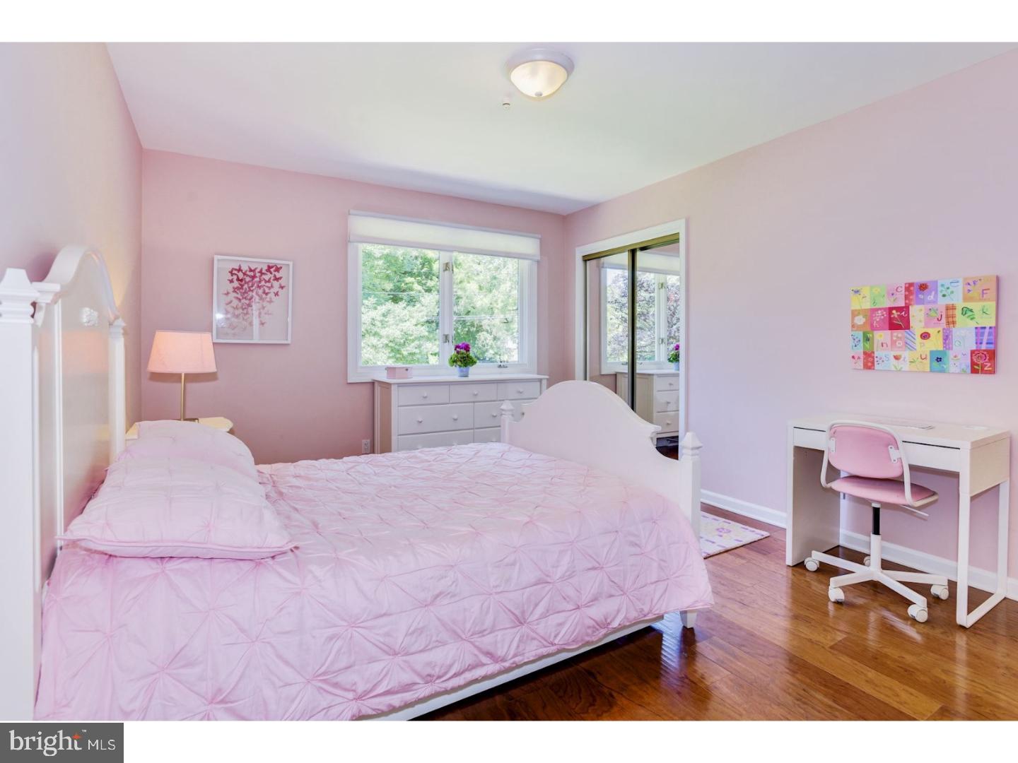 513 Middlesex Drive Moorestown, NJ 08057 - Photo 15 of 21 Bedroom 3