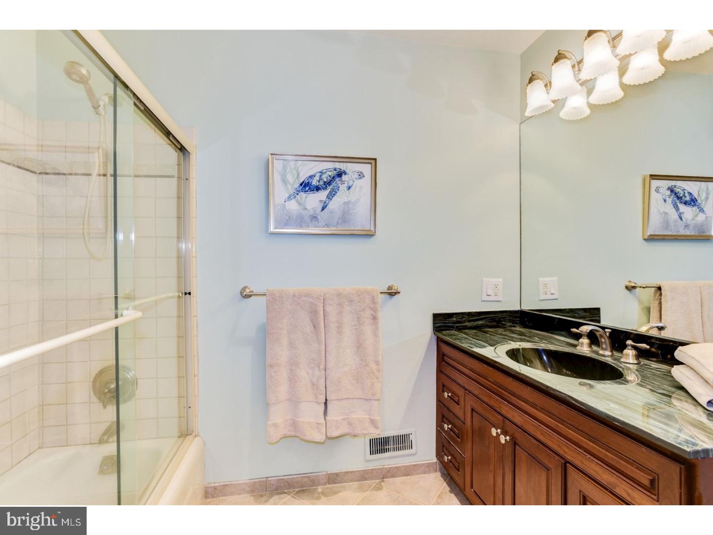 513 Middlesex Drive Moorestown, NJ 08057 - Photo 16 of 21 Bathroom