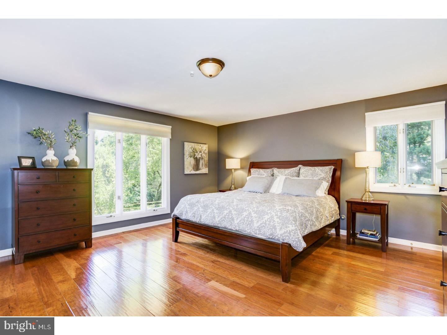 513 Middlesex Drive Moorestown, NJ 08057 - Photo 10 of 21 Bedroom - Main