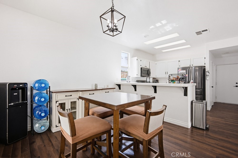 16248 Twilight Circle Riverside, CA 92503 - Photo 12 of 40