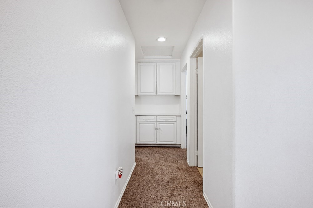 16248 Twilight Circle Riverside, CA 92503 - Photo 19 of 40