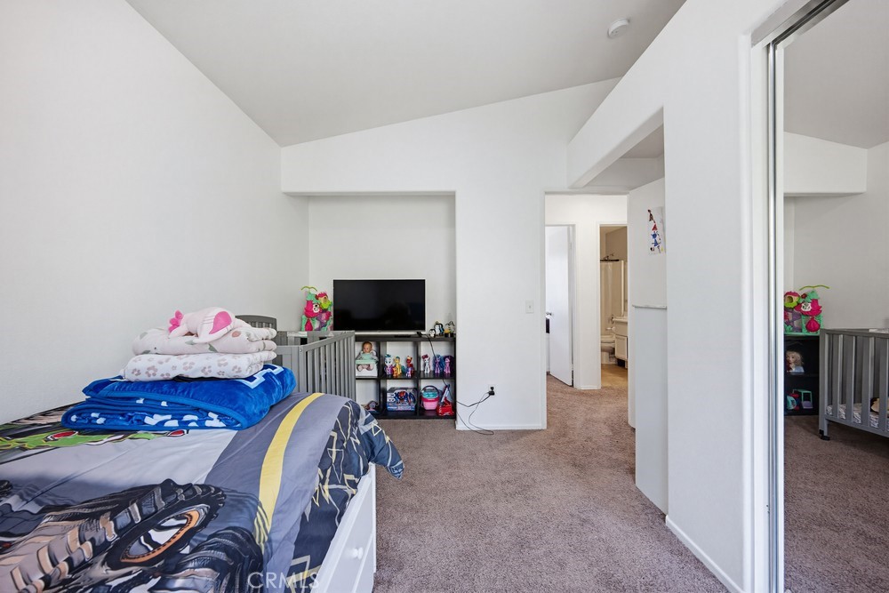 16248 Twilight Circle Riverside, CA 92503 - Photo 24 of 40