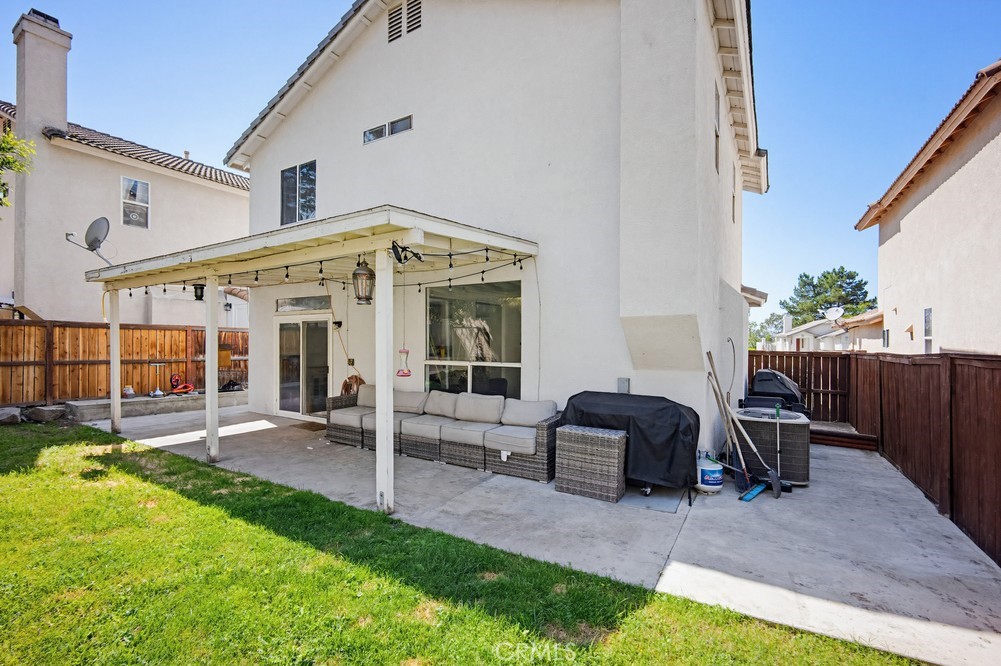 16248 Twilight Circle Riverside, CA 92503 - Photo 37 of 40