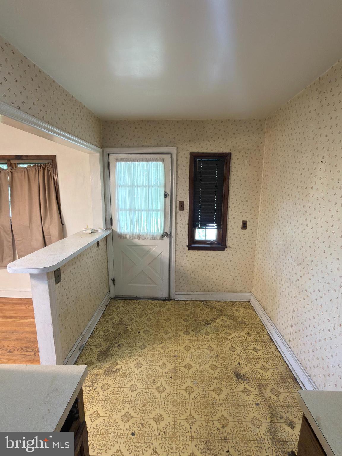 103 West Garrison Road Brookhaven, PA 19015 - Photo 10 of 28