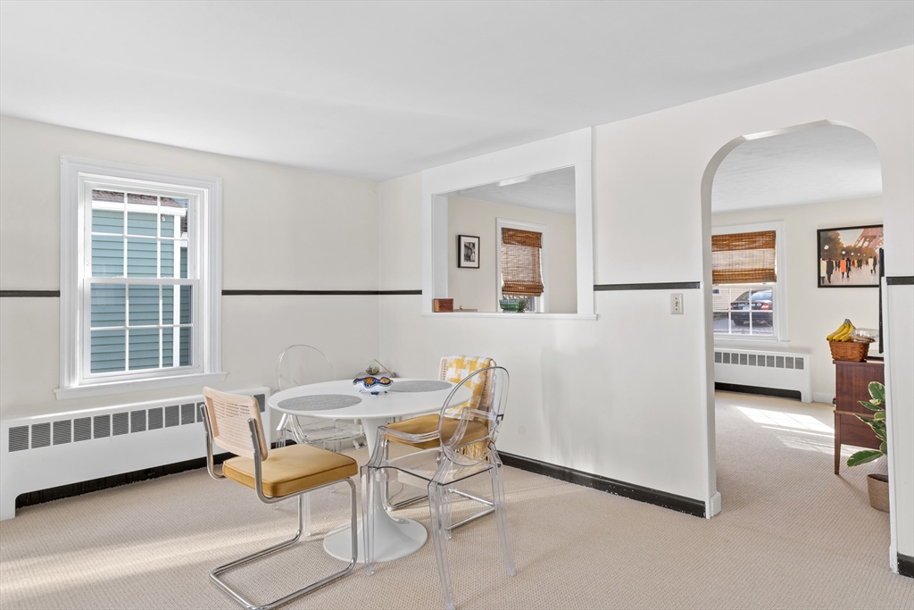 327 Bridle Path Worcester, MA 01604 - Photo 12 of 40 a living room with furniture and a window