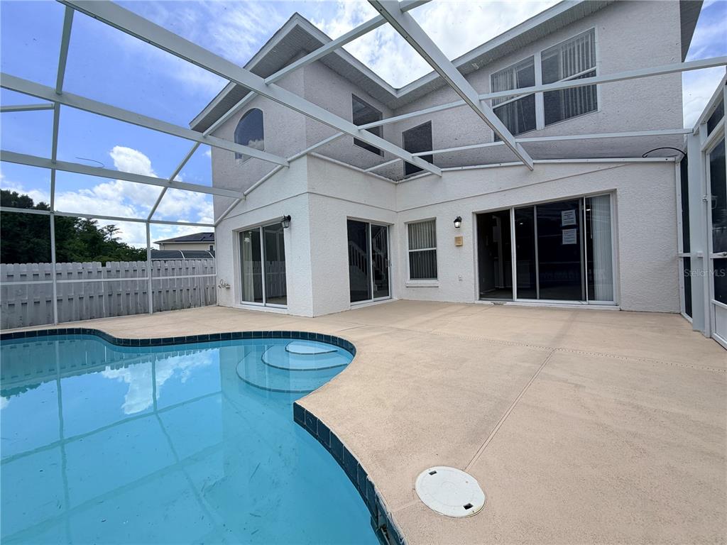 1214 Timberbend Circle Orlando, FL 32824 - Photo 26 of 31 a view of a backyard