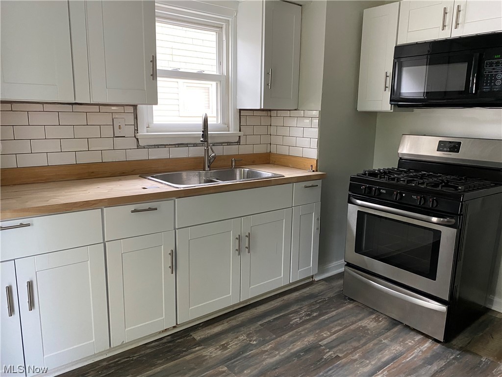 3606 Menlo Road Cleveland, OH 44120 - Photo 9 of 19 Gallery Image 9