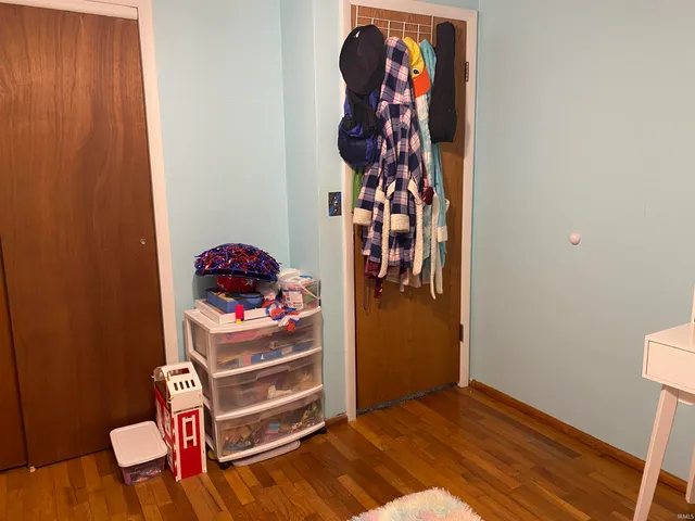 $179,900 | 2086 West 75 South, Portland, IN 47371