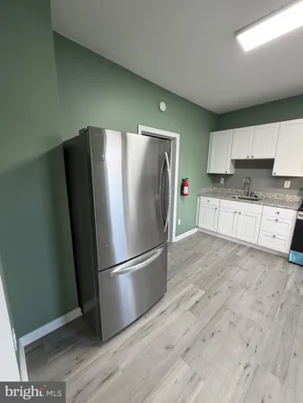 $2,800 | 228 Washington Avenue, Williamstown, NJ 08094