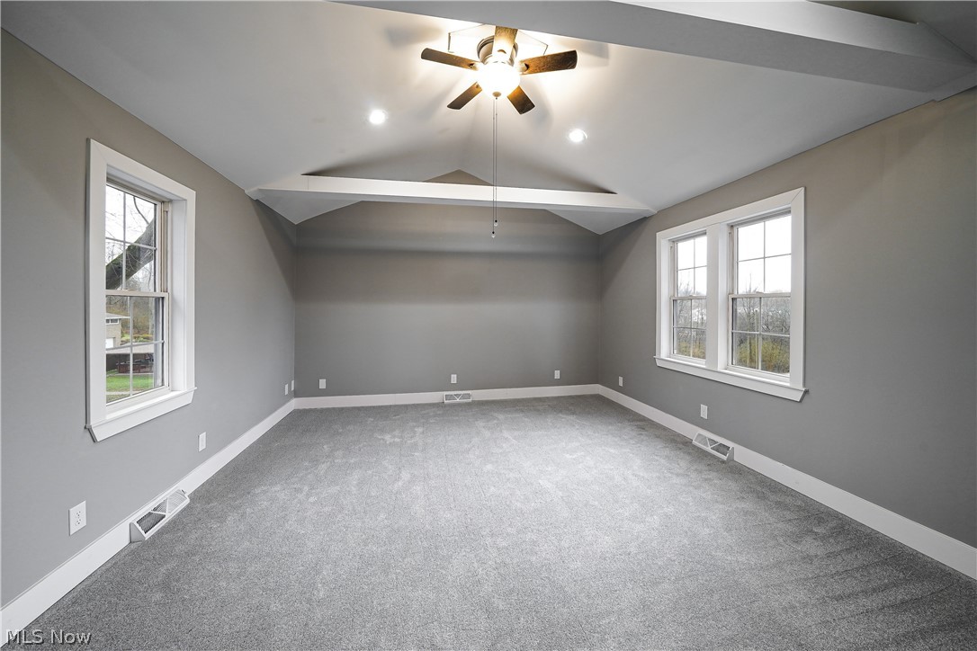 254 Mathews Road Youngstown, OH 44512 - Photo 22 of 33