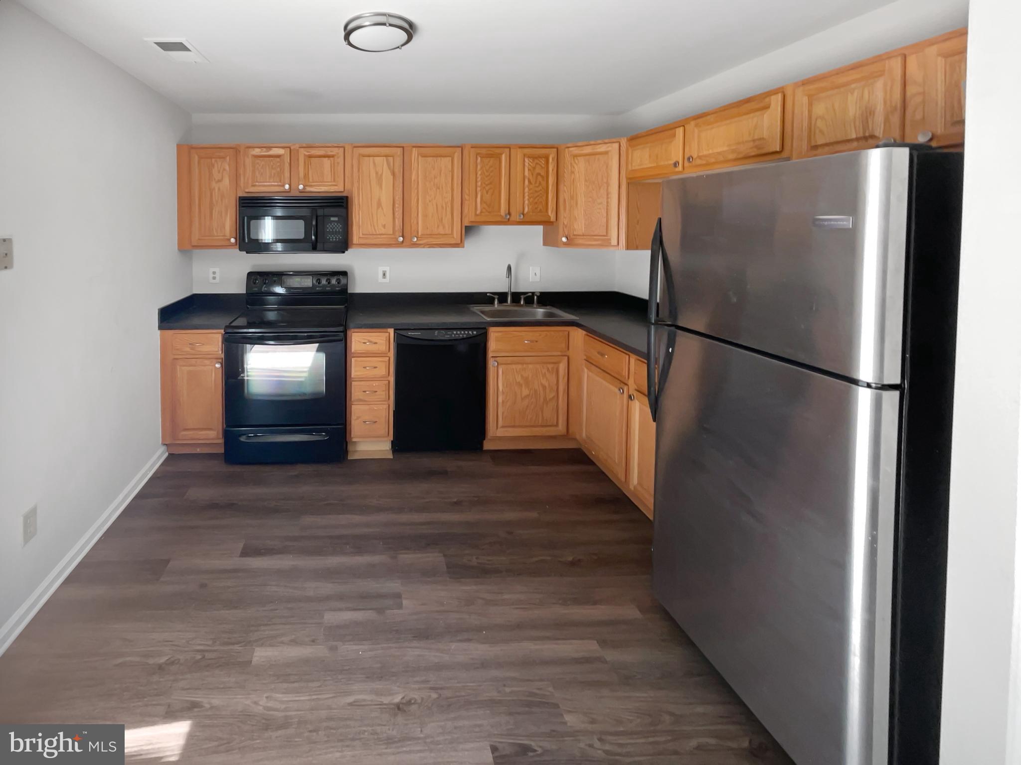 4229 Stockbridge Drive Dumfries, VA 22025 - Photo 9 of 20