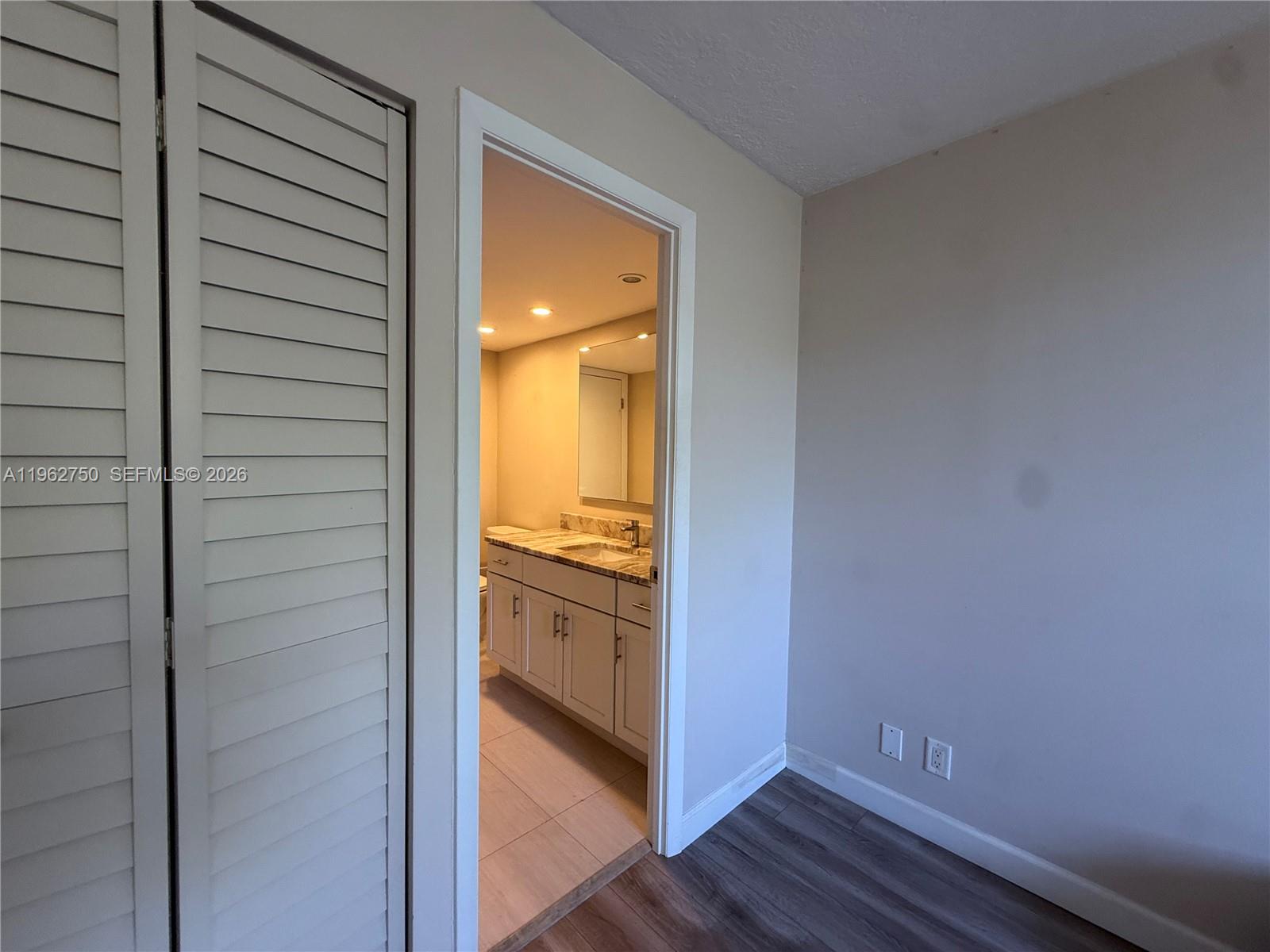 5301 Northwest 2nd Avenue, Unit PHA Boca Raton, FL 33487 - Photo 11 of 28