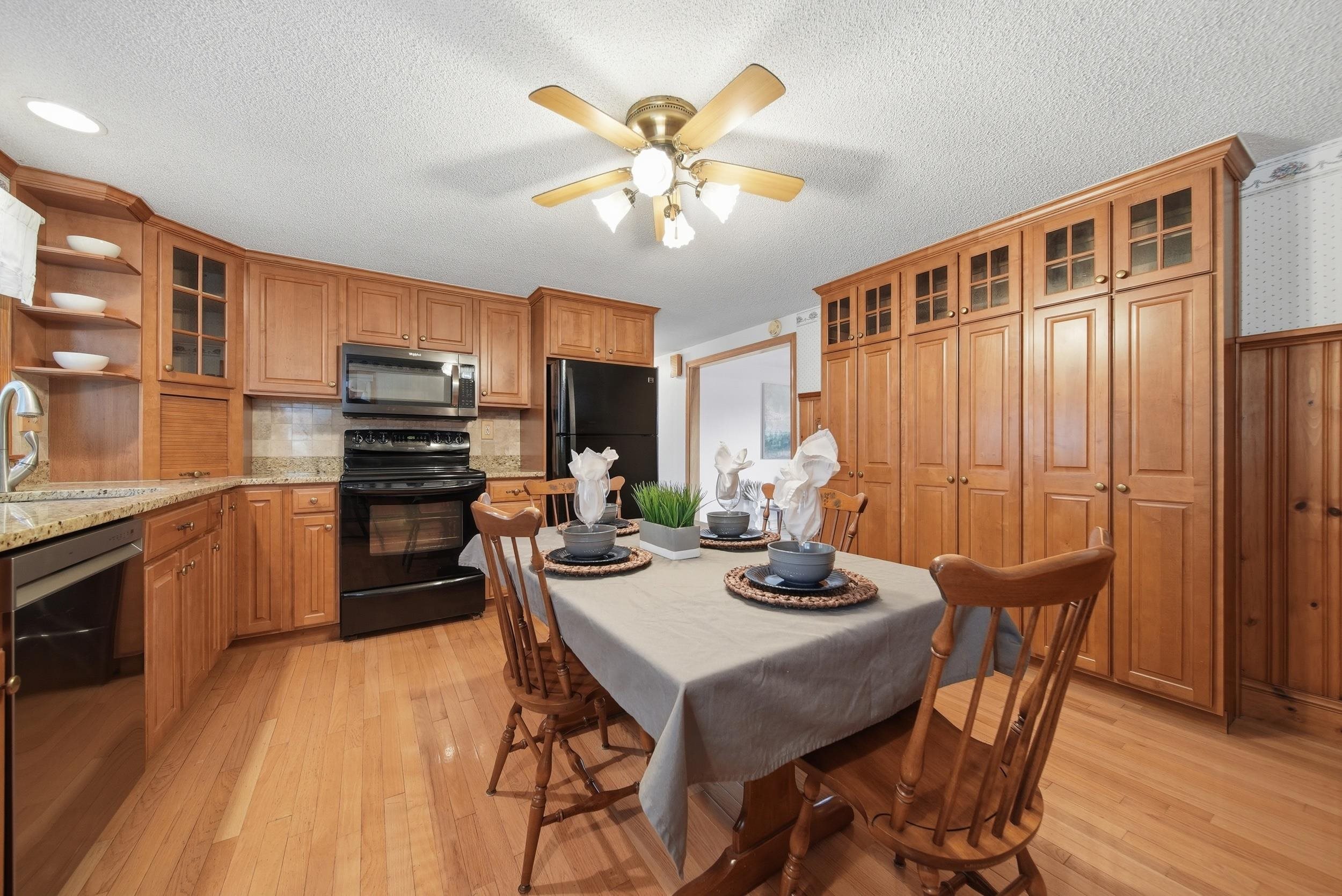 35 Nashua Road Pelham, NH 03076 - Photo 12 of 47 Gallery Image 12
