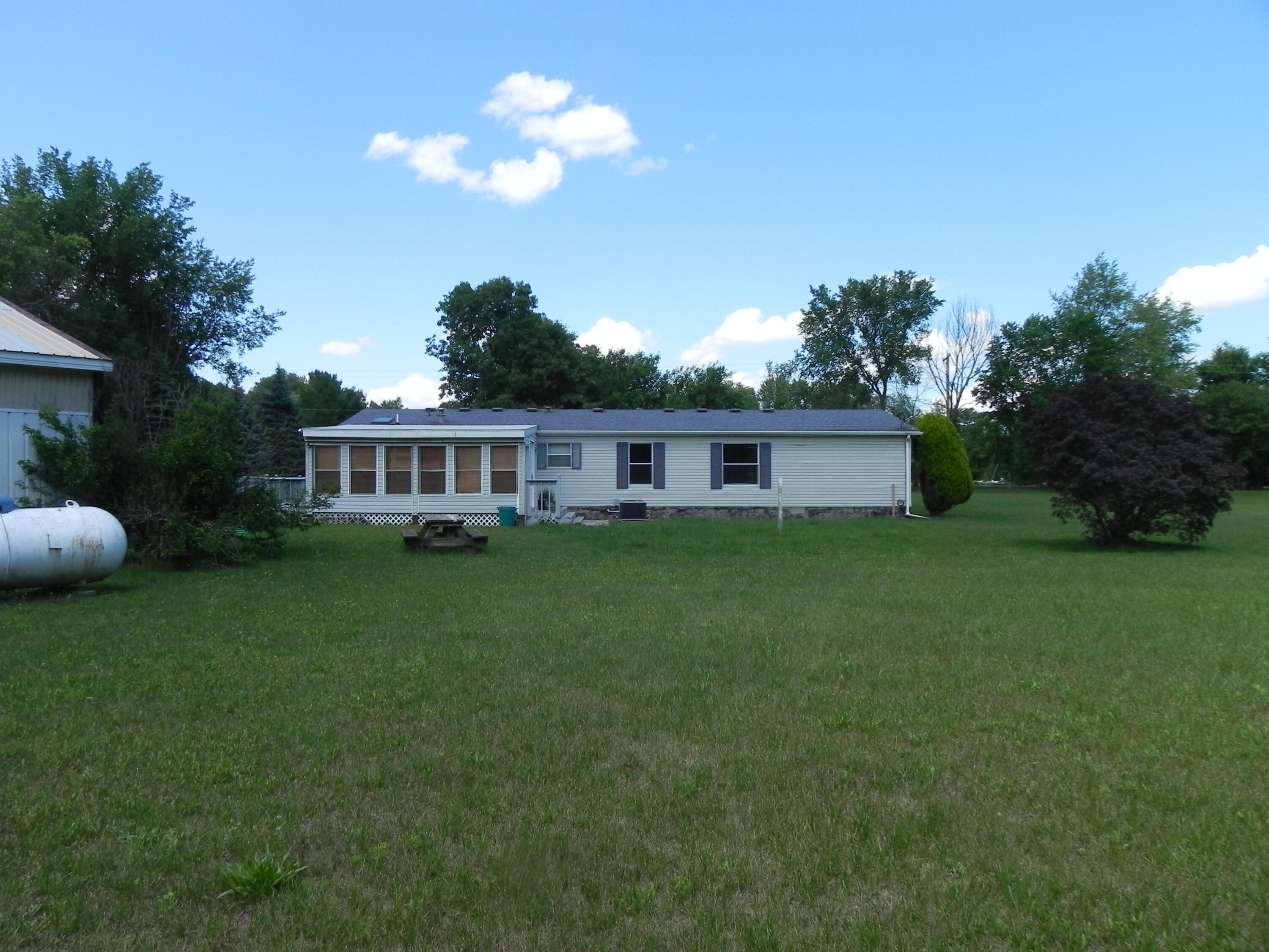 87550 Old Swamp Road Decatur, MI 49045 - Photo 21 of 25 DSCN8057