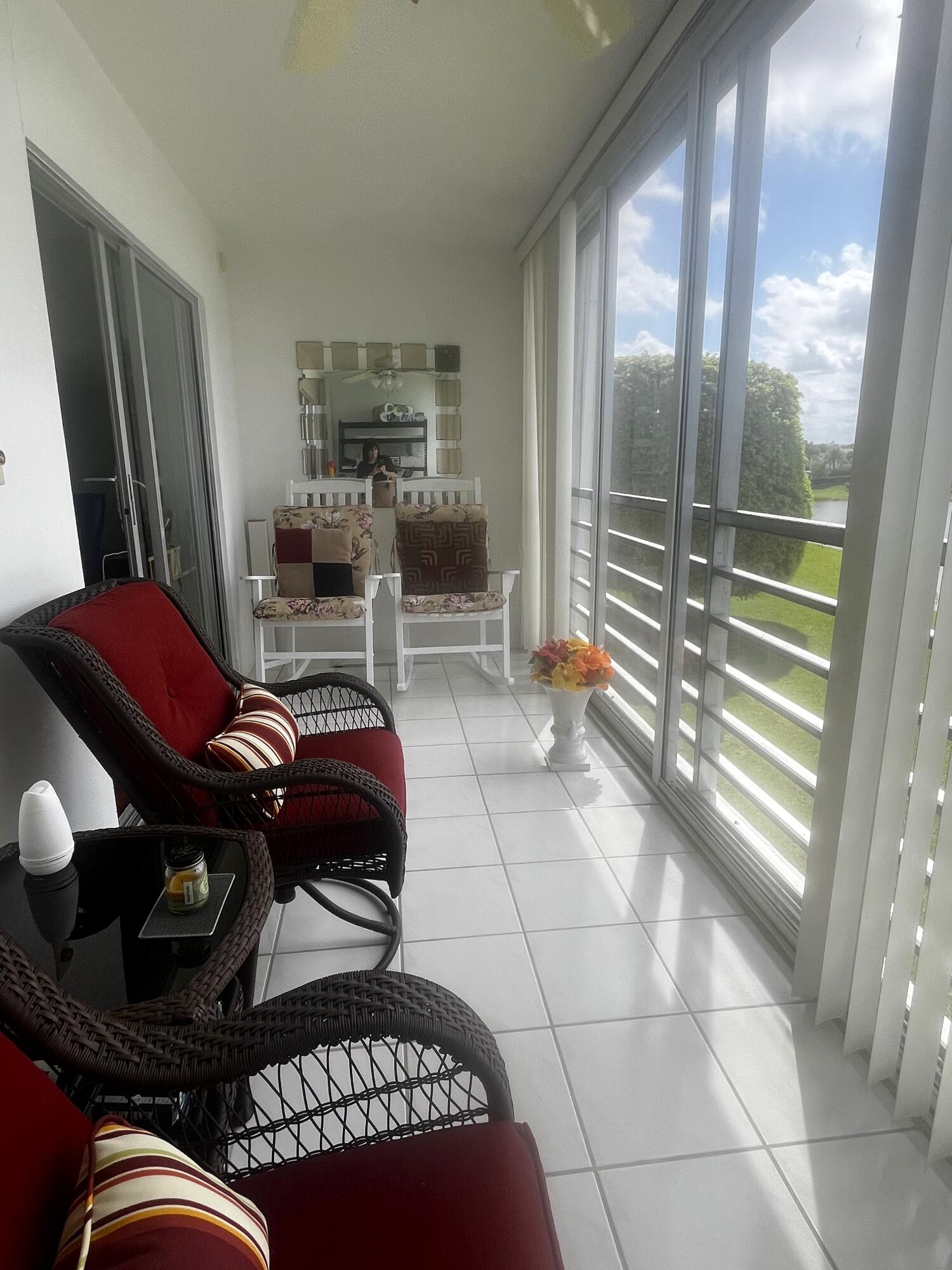 3071 Exeter Boca Raton, FL 33434 - Photo 10 of 11 3071 015