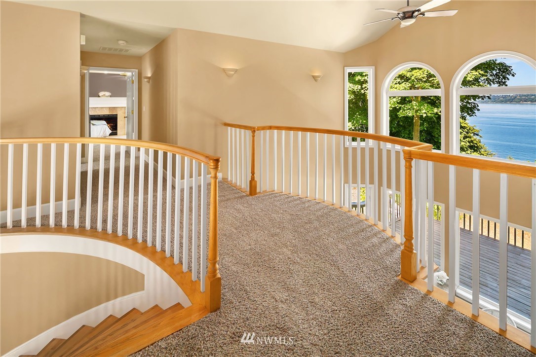 4331 Southwest Luana Beach Road Vashon, WA 98070 - Photo 15 of 25