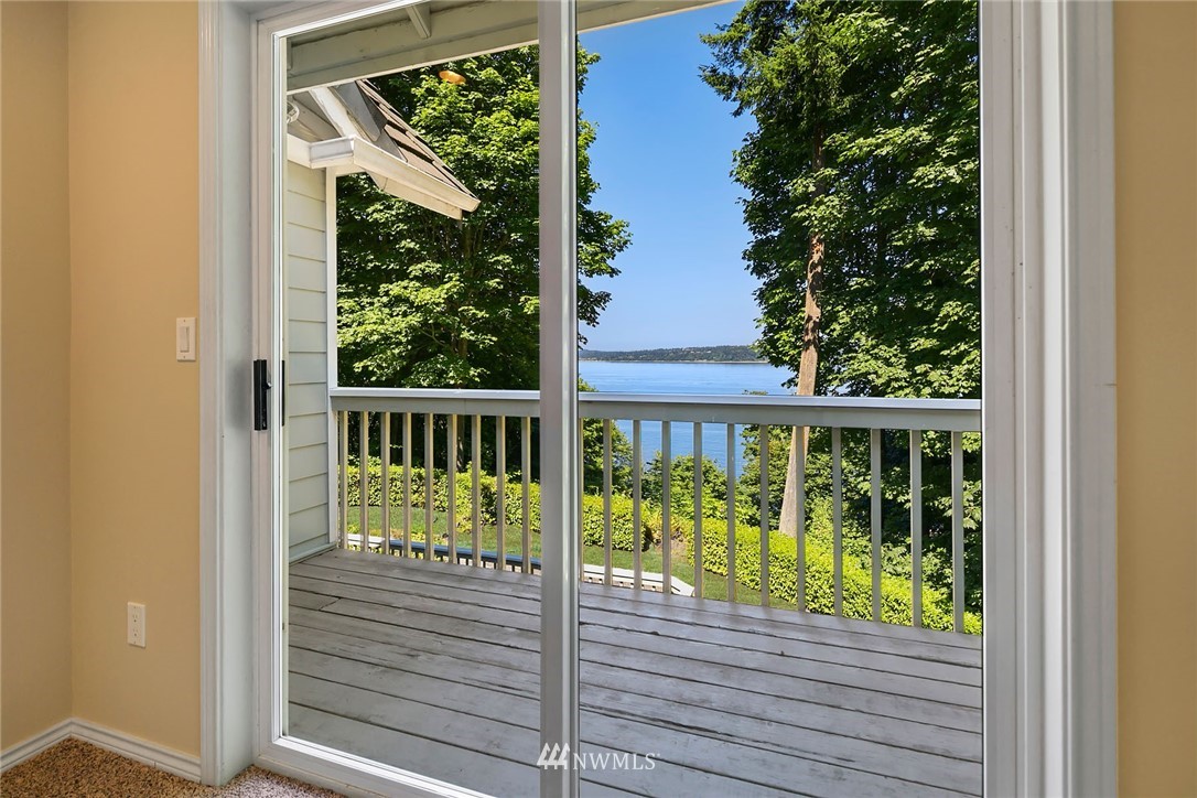4331 Southwest Luana Beach Road Vashon, WA 98070 - Photo 20 of 25