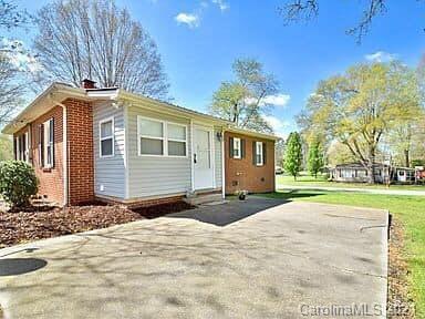 2120 Daugherty Road China Grove, NC 28023 - Photo 4 of 36 Gallery Image 4