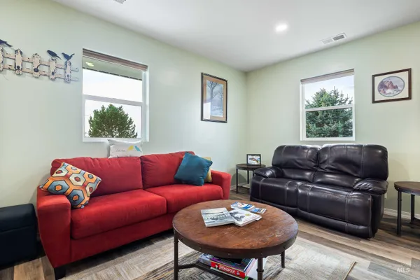 $350,000 | 1512 North 2272nd Street East, Rogerson, ID 83302