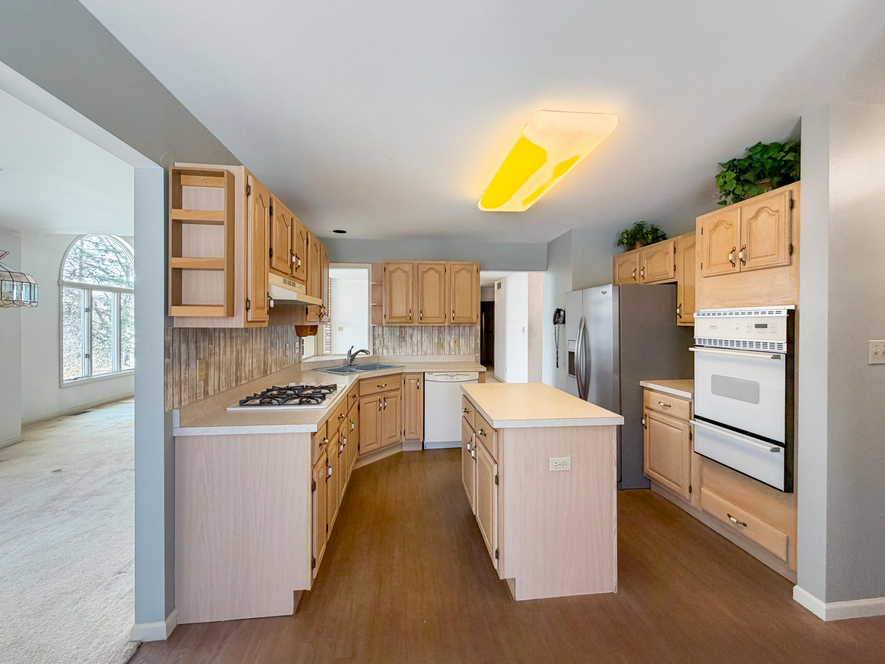 1128 Country Club Drive Crown Point, IN 46307 - Photo 11 of 26 3000x2250